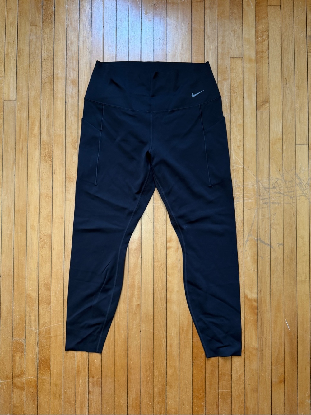 Nike Dri-Fit Go Firm-Support High-Waisted Cropped Women’s Black Leggings Sz. L